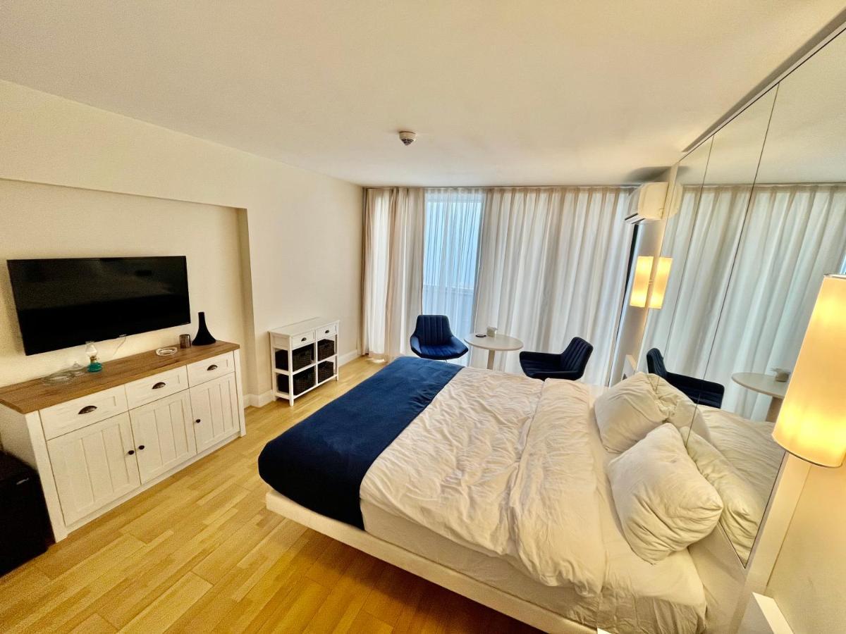 Batumi Orbi City Apartment On 41Th Floor מראה חיצוני תמונה